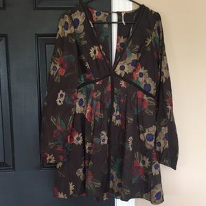 Free People Floral Boho Dress w Full Sleeves